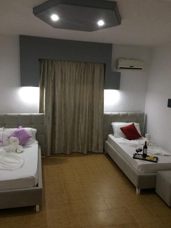 Hotel Soan Sarandë Exteriér fotografie